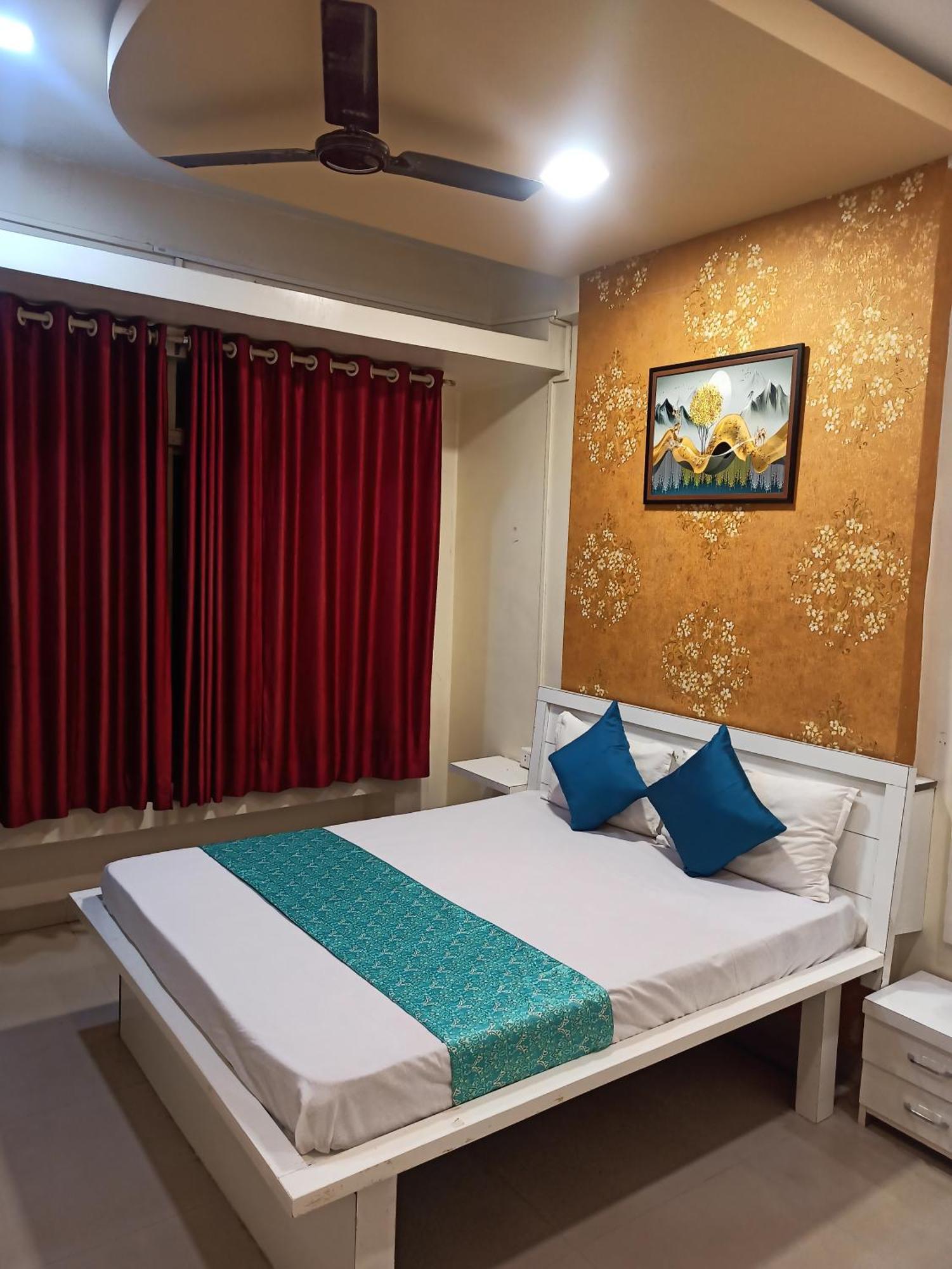 Malwade Motel Пуне Екстер'єр фото