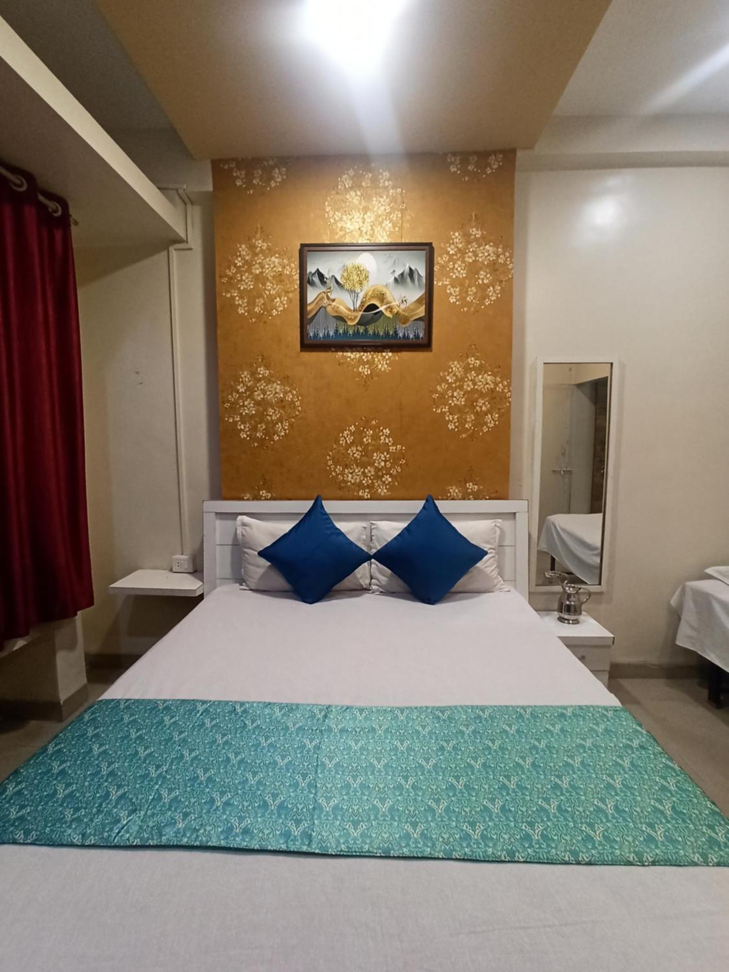 Malwade Motel Пуне Екстер'єр фото