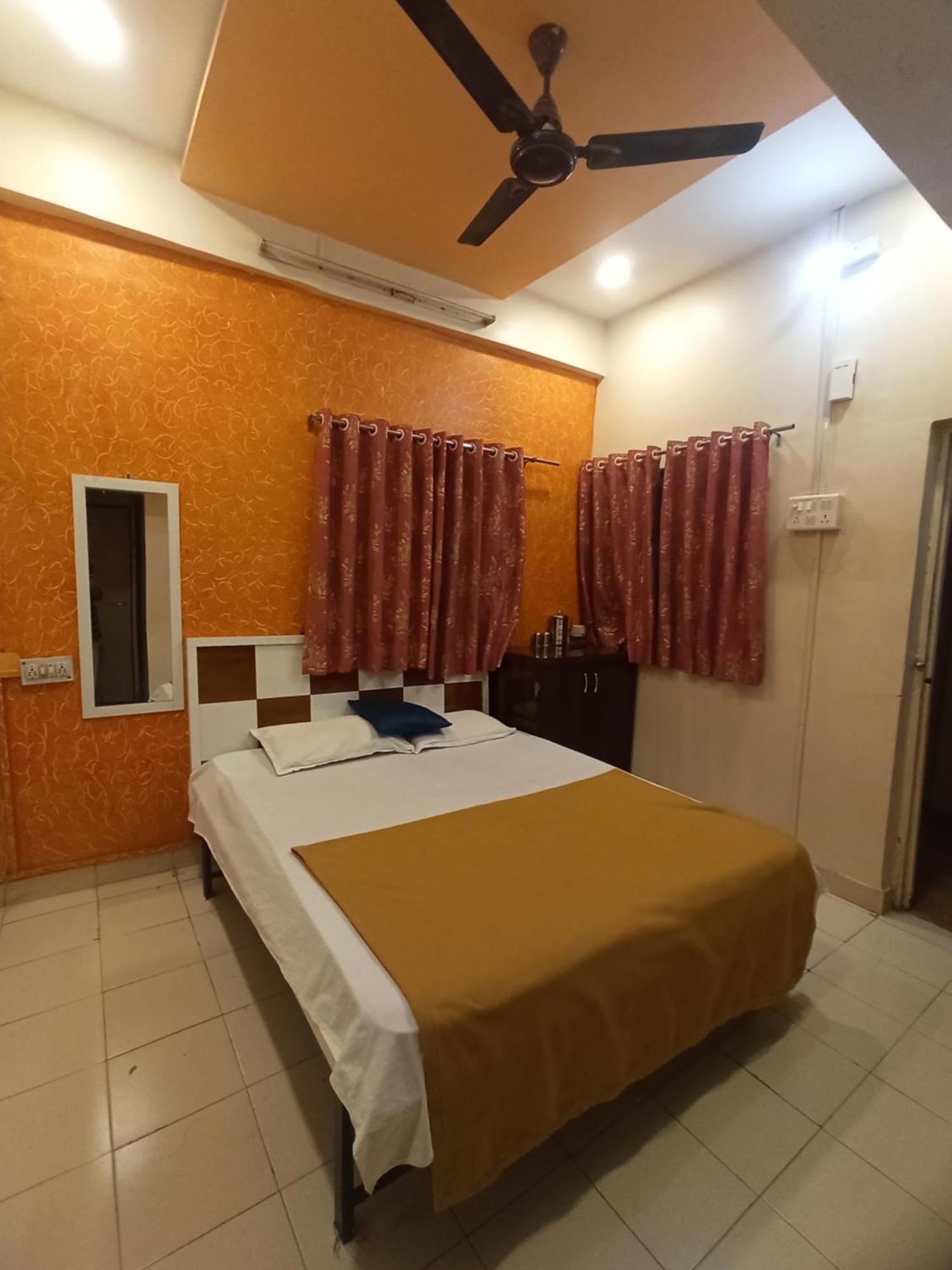 Malwade Motel Пуне Екстер'єр фото